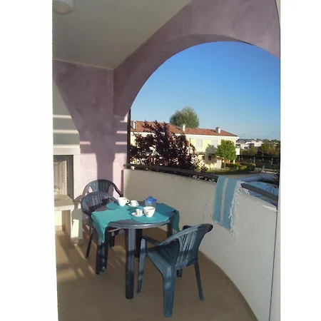 Appartamento Spacious With Terraces And Fireplace Bibione